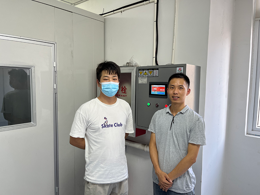 高温老化试验房安装验收现场 高温老化试验房安装验收现场